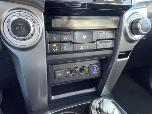 Used 2022 Toyota 4Runner Limited image 22