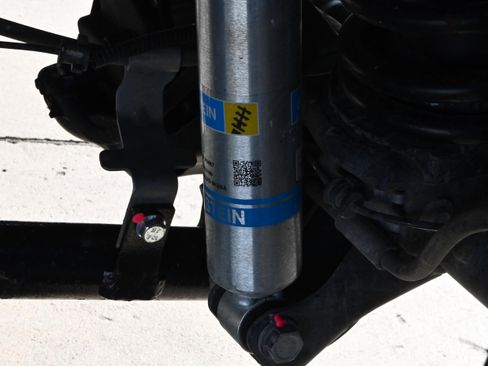 Used 2022 Jeep Gladiator Rubicon w/ LED Lighting Group image 32