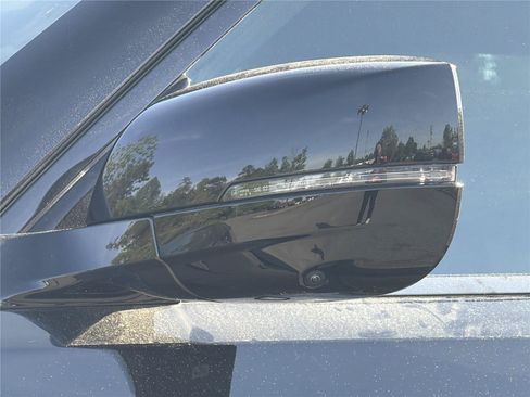 New 2026 INFINITI QX80 4WD w/ Sport Exterior Package image 25