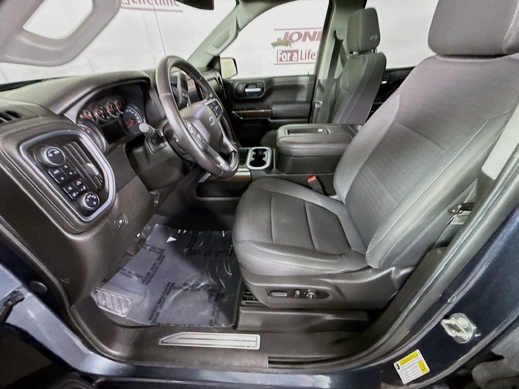 Used 2022 Chevrolet Silverado 1500 RST AWD/4WD image 25