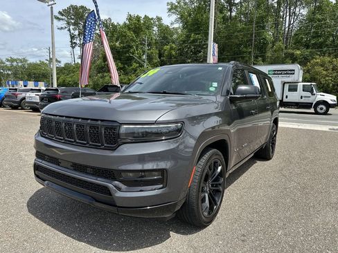 Used 2024 Jeep Grand Wagoneer L Series II w/ Quick Order Packagew 28T image 12