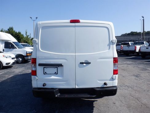 Used 2021 Nissan NV 2500 SV w/ Navigation Package image 4