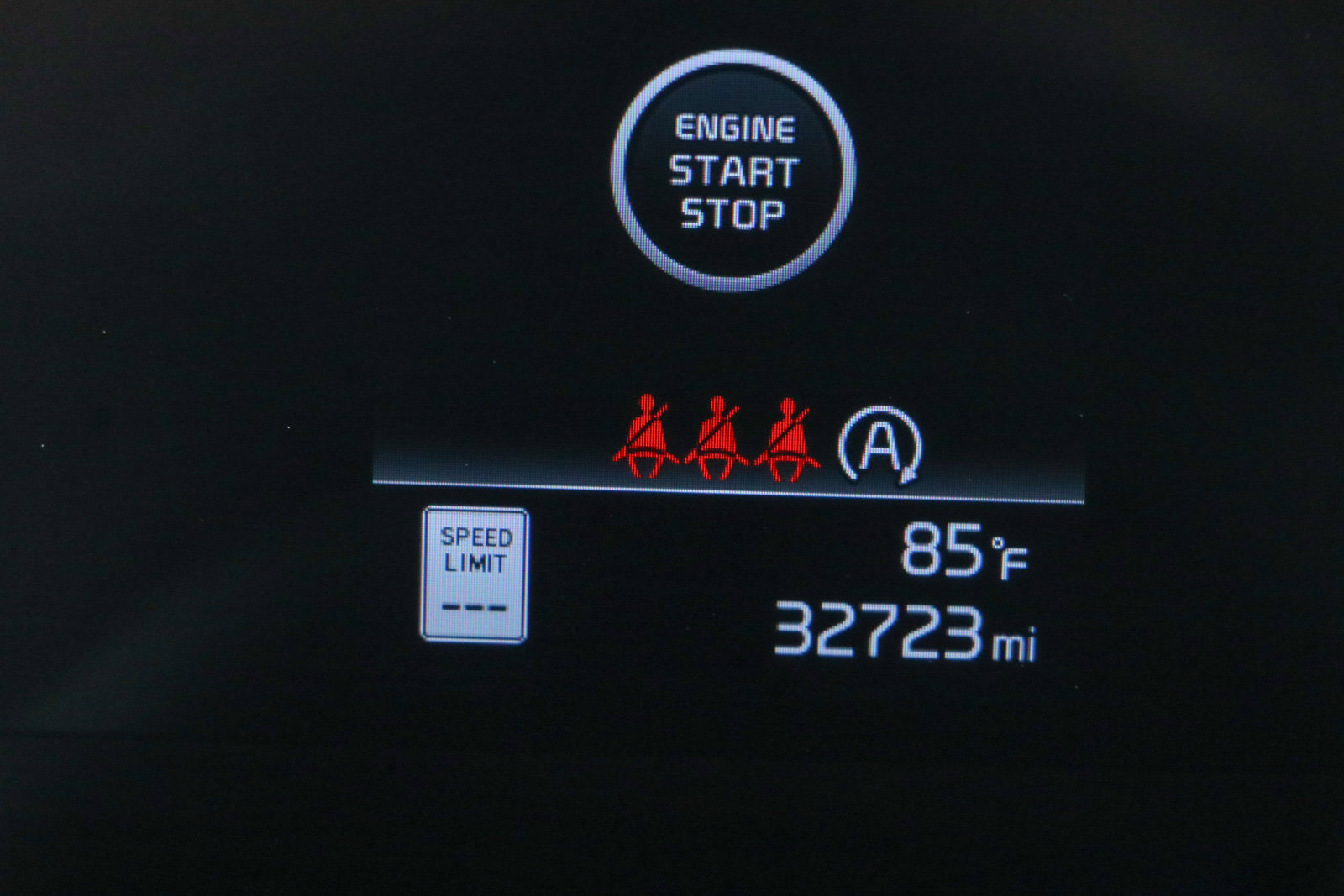 Used 2024 Kia Sportage EX AWD/4WD image 16