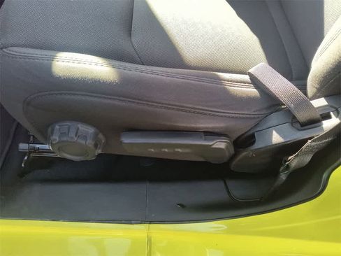 Used 2023 Jeep Wrangler Sahara image 12