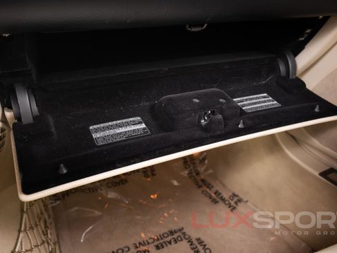 Used 2007 Lexus SC 430 Convertible RWD image 73