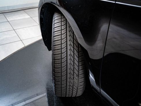 Used 2023 Land Rover Range Rover Evoque R-Dynamic S image 46