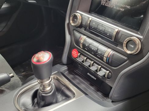 Used 2017 Ford Mustang Shelby GT350R w/ GT350R Equipment Group 920A image 19