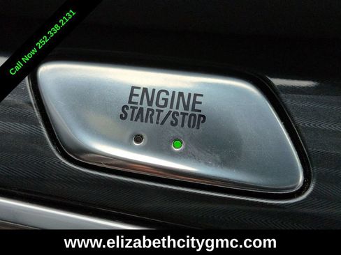 Used 2023 Buick Enclave Essence AWD/4WD image 31