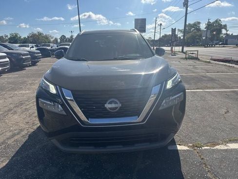 Used 2022 Nissan Rogue SV w/ SV Premium Package image 8