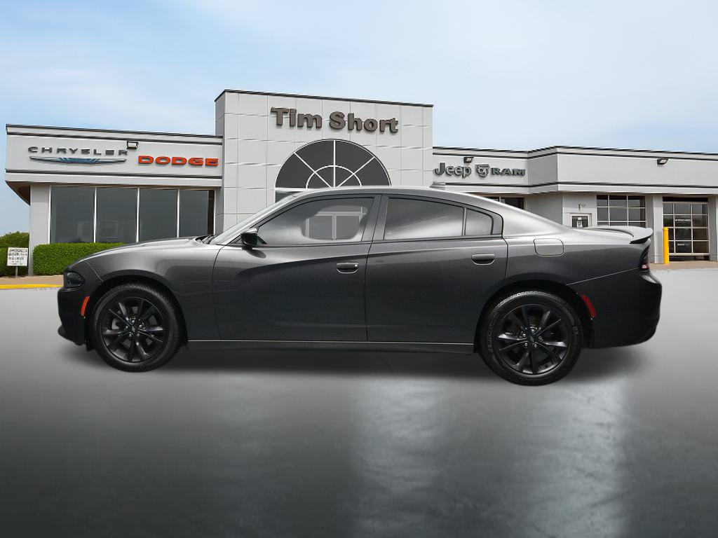 Used 2020 Dodge Charger SXT w/ Blacktop Package AWD/4WD image 2