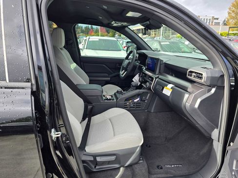 Certified 2025 Toyota 4Runner SR5 image 11