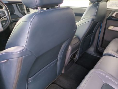 Used 2022 Ford Bronco Outer Banks image 18