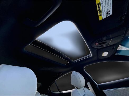 Used 2025 Genesis G70 3.3T Advanced w/ Sport Prestige Package image 17