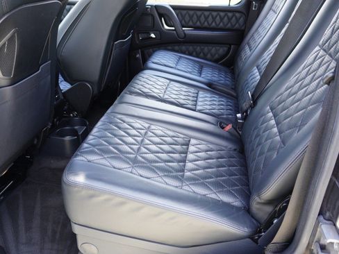 Used 2018 Mercedes-Benz G 63 AMG 4MATIC image 35