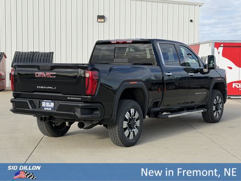 New 2026 GMC Sierra 3500 Denali image 4