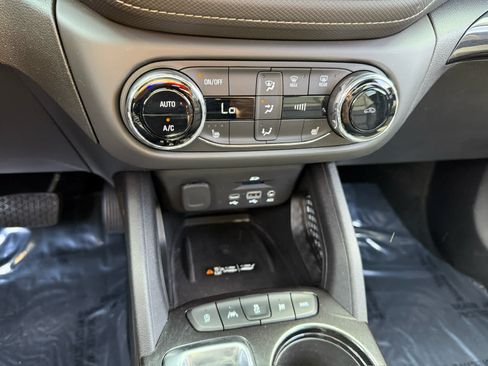 Used 2023 Chevrolet TrailBlazer ACTIV w/ Sun and Liftgate Package AWD/4WD image 20