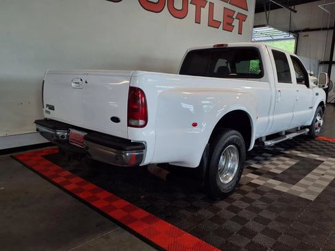 Used 2003 Ford F350 Lariat RWD image 8