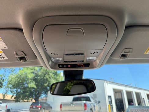 Used 2023 GMC Terrain SLT w/ LPO, Floor Liner Package FWD image 21