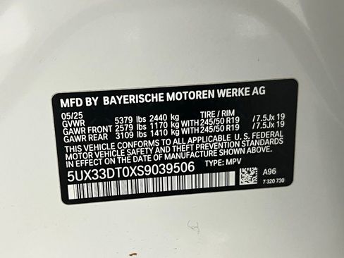 Used 2025 BMW X4 xDrive30i image 36