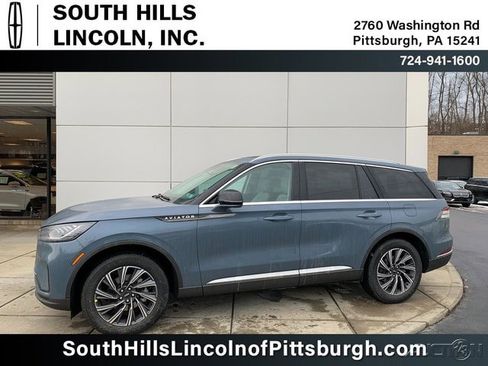 New 2026 Lincoln Aviator AWD image 8