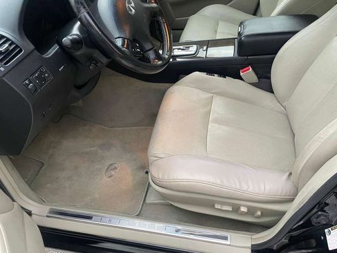 Used 2004 INFINITI M45 w/ Technology Pkg RWD image 13