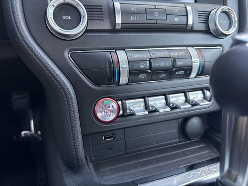 Used 2022 Ford Mustang GT w/ Equipment Group 301A RWD image 19
