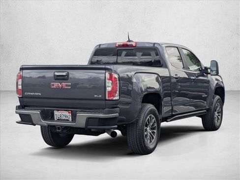 Used 2017 GMC Canyon SLE w/ SLE Convenience Package image 5