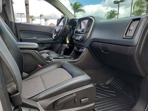 Used 2015 Chevrolet Colorado Z71 image 21