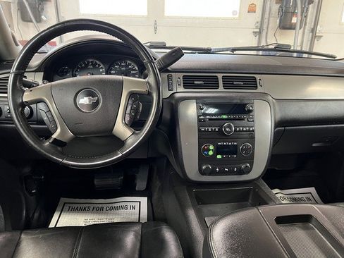 Used 2012 Chevrolet Avalanche LT w/ Suspension Package, Off-Road image 7