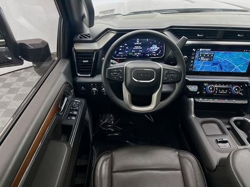 Used 2024 GMC Sierra 2500 Denali w/ Denali Reserve Package image 24