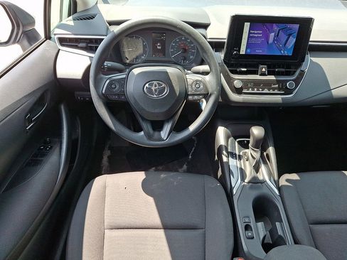 Used 2023 Toyota Corolla LE FWD image 12