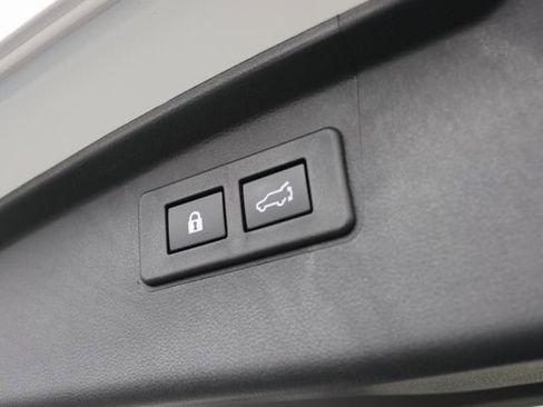 Used 2025 Subaru Outback Onyx Edition image 17