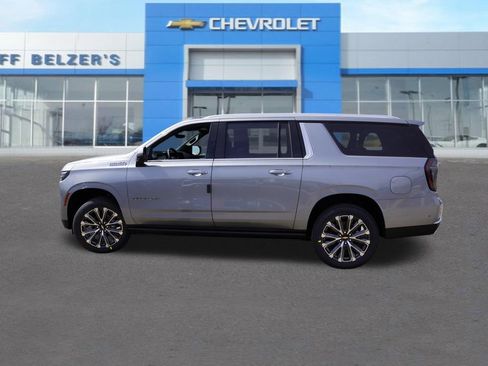 New 2026 Chevrolet Suburban High Country AWD/4WD image 6