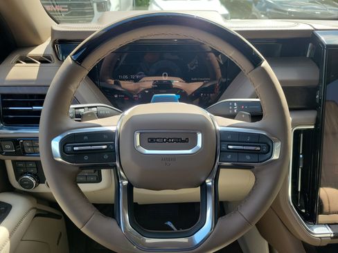 New 2026 GMC Yukon XL Denali AWD/4WD image 9