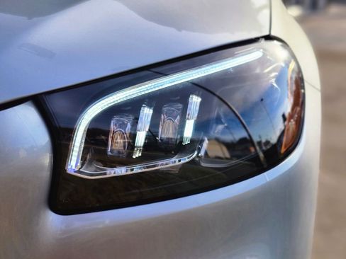 New 2026 Mercedes-Benz GLS 450 4MATIC image 10