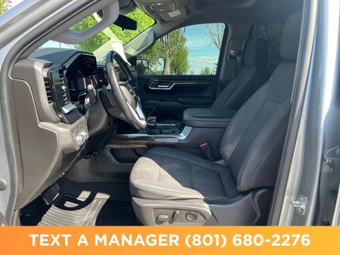 Used 2023 GMC Sierra 1500 Elevation AWD/4WD image 9