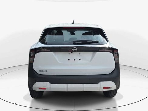 Used 2026 Nissan Kicks S FWD image 7