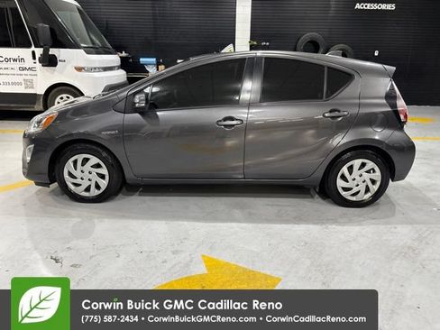 Used 2015 Toyota Prius C One FWD image 3