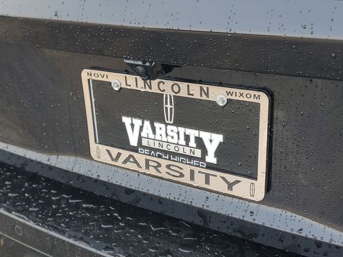 New 2026 Lincoln Navigator Premiere image 34