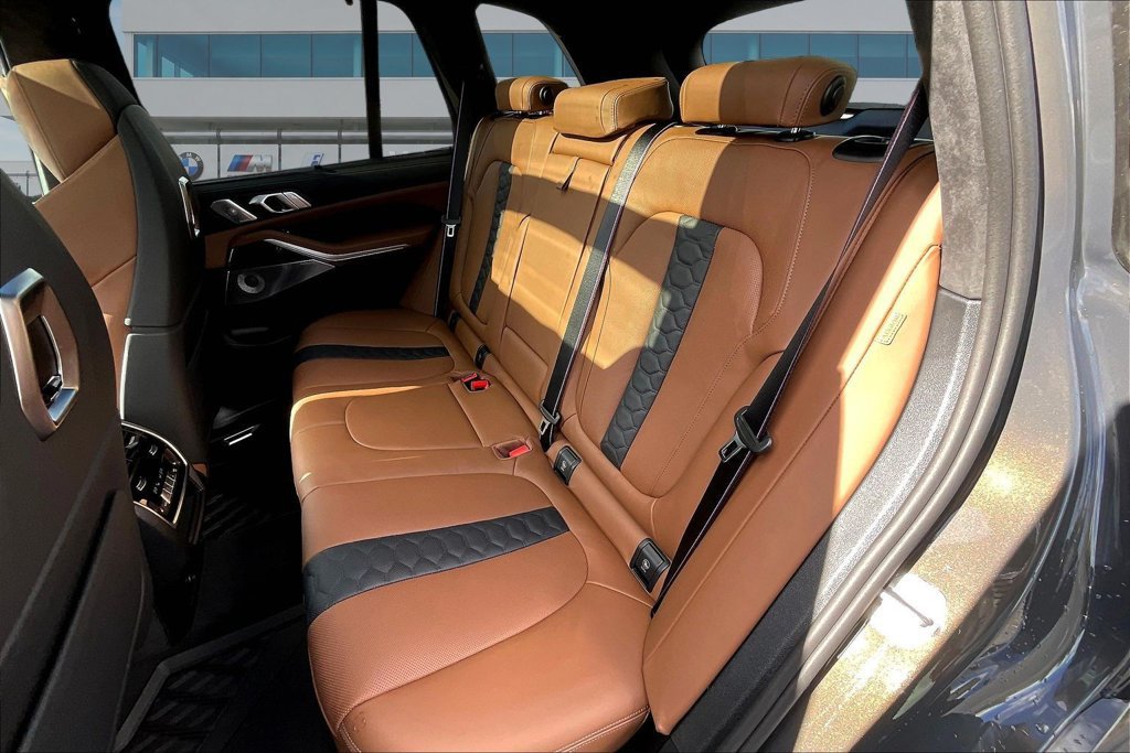 New 2026 BMW X5 M Competition w/ Executive Package AWD/4WD image 22