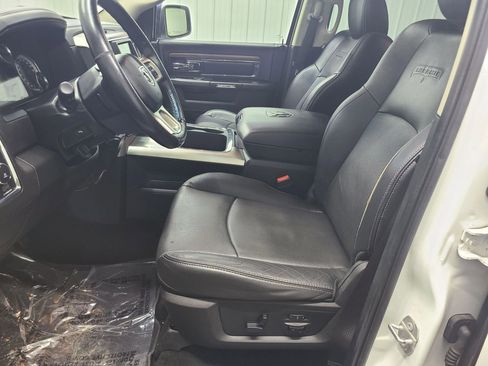 Used 2017 RAM 1500 Laramie w/ Convenience Group image 20