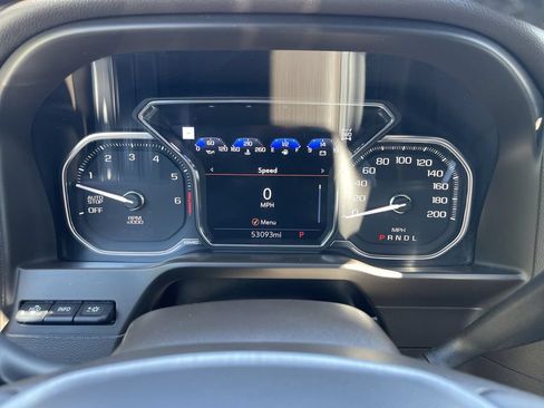 Used 2021 GMC Sierra 1500 Denali w/ Denali Ultimate Package AWD/4WD image 11