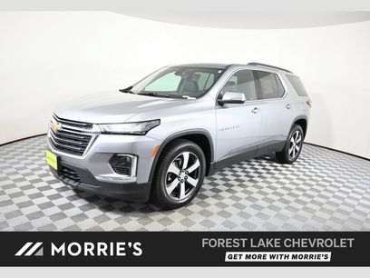 Used 2023 Chevrolet Traverse LT w/ LT Premium Package