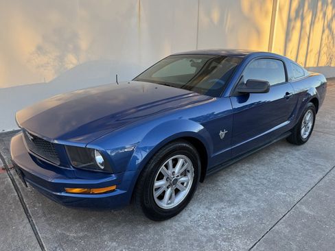 Used 2009 Ford Mustang Coupe image 7
