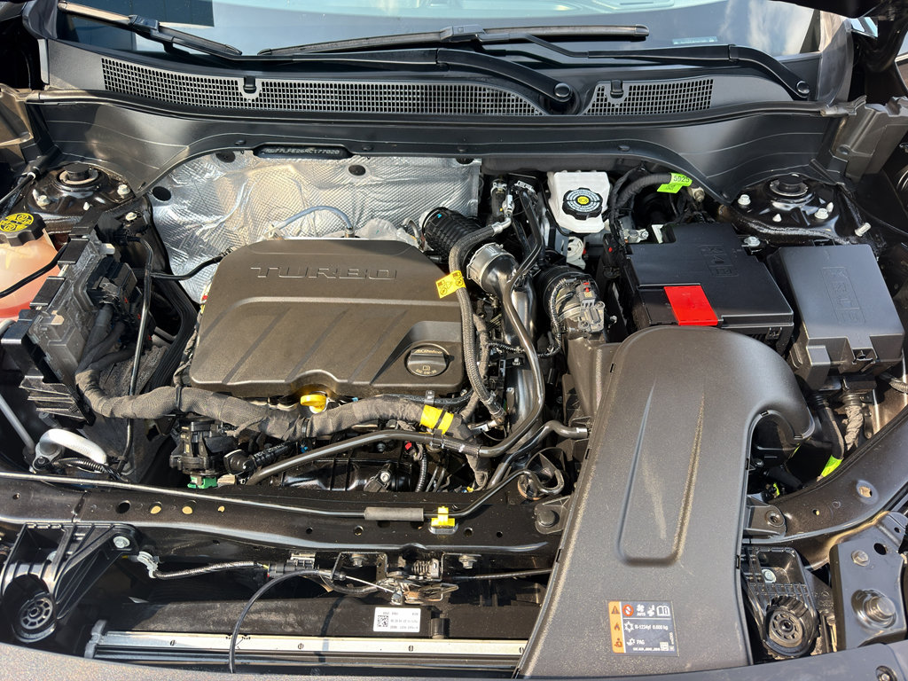 Used 2024 Chevrolet Trax LS w/ LS Convenience Package FWD image 8
