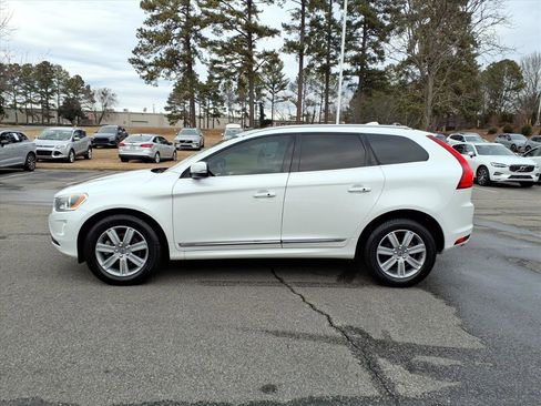 Used 2017 Volvo XC60 T5 Inscription w/ Preferred Option Package image 8