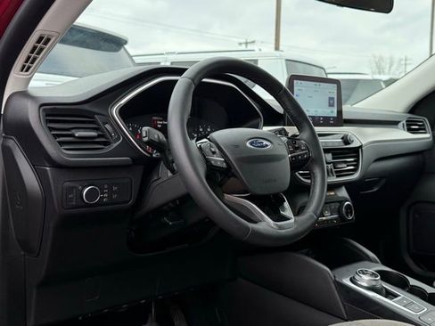 Used 2022 Ford Escape SE w/ Convenience Package image 11