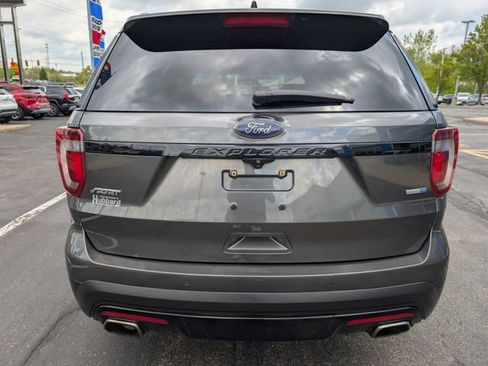 Used 2017 Ford Explorer Sport AWD/4WD image 4
