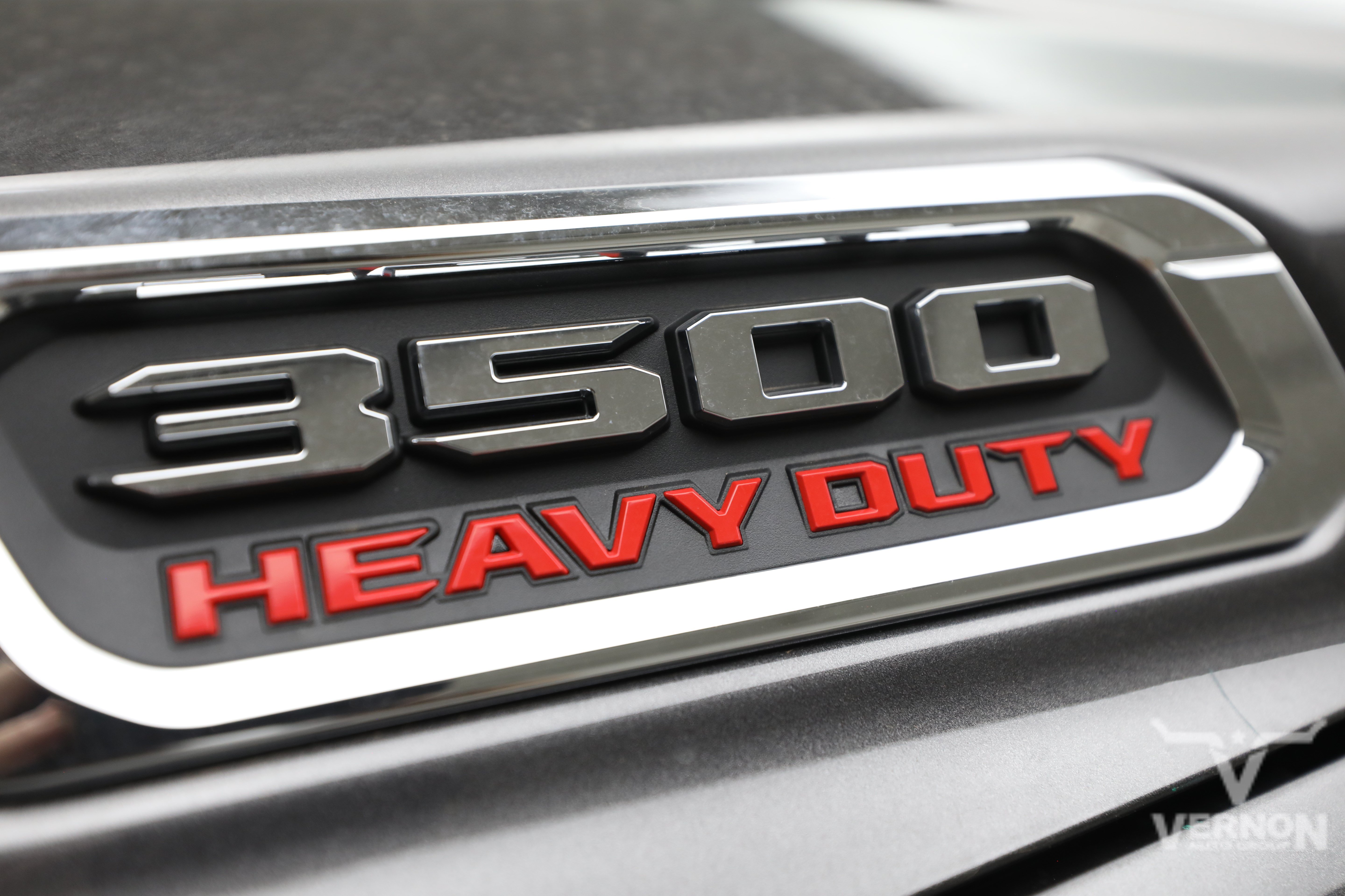 New 2026 RAM 3500 Laramie AWD/4WD image 34