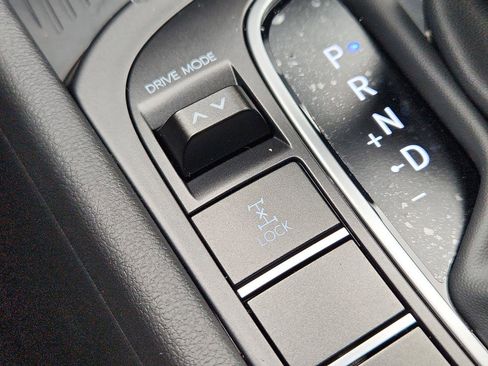 New 2026 Hyundai Kona SE AWD/4WD image 19